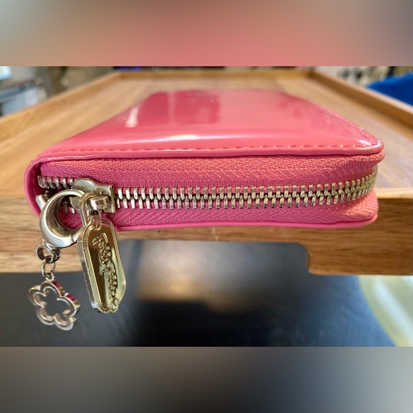 Folli Follie Pink Patent Leather Zip Around Wallet - Picture 10 of 11